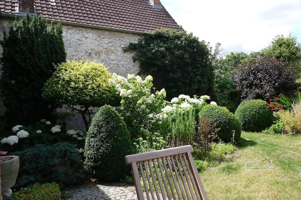 La Ferme Aux Oiseaux B&B Beaumont Екстериор снимка