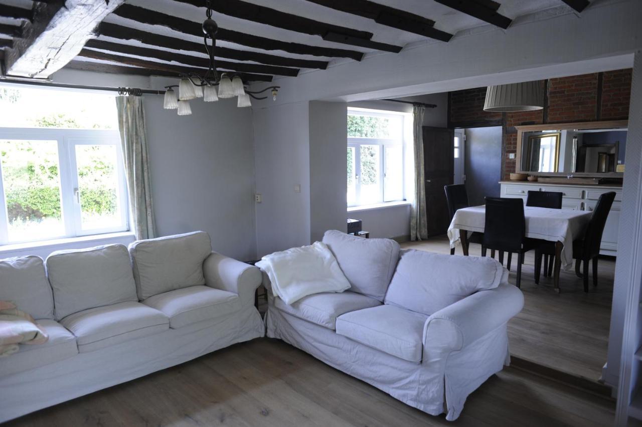 La Ferme Aux Oiseaux B&B Beaumont Екстериор снимка